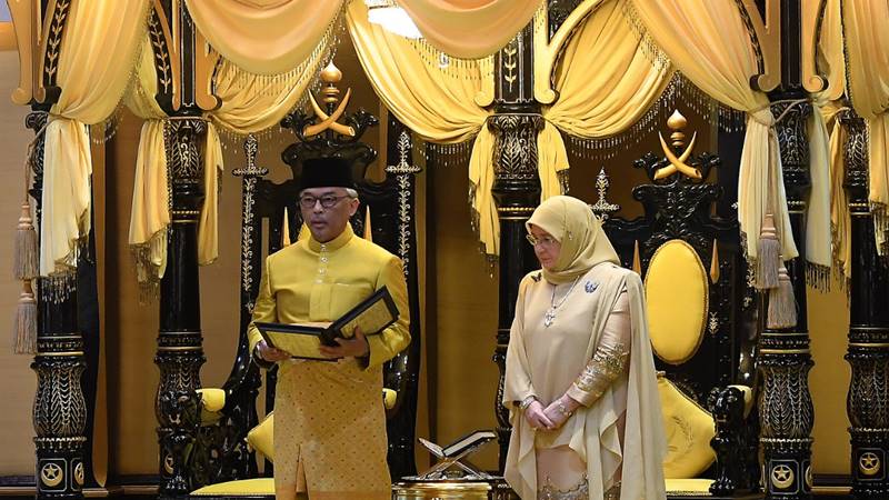  Hari Ini, Sultan Abdullah, Raja Baru Malaysia Resmi Naik Tahta