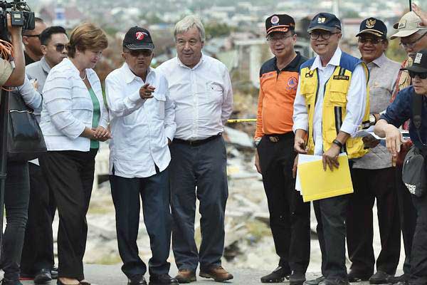  Jusuf Kalla Pimpin Rapat Koordinasi Pemulihan Pasca Gempa Palu