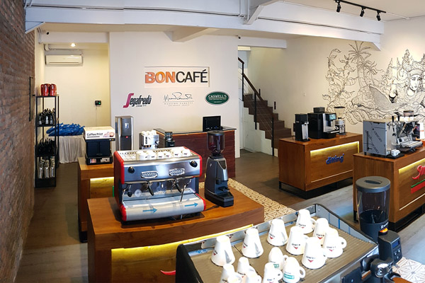  Bon Cafe Buka Cabang Pertama di Bali
