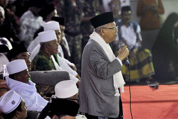  Ma\'ruf Amin Bangga Gagasan Sinergi Ekonominya Dibukukan Dua Penulis Ini