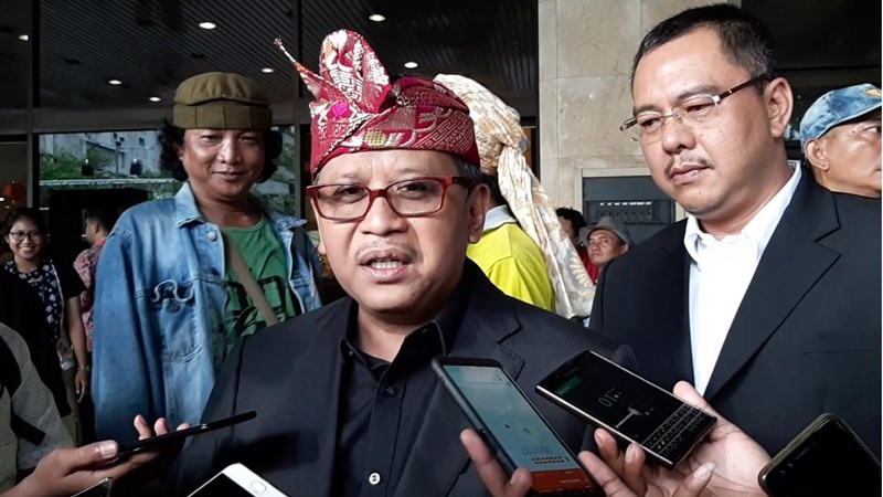  Hasto Sebut Kampanye Kubu Prabowo Pakai Politik Daur Ulang