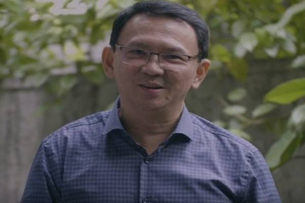  Ahok Pertama Kali ke Belitung Usai Bebas, Ziarah ke Makam Leluhur