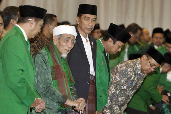  PILPRES 2019: Kiai Maimun Zubair Dulu Dukung Prabowo, Sekarang Jokowi