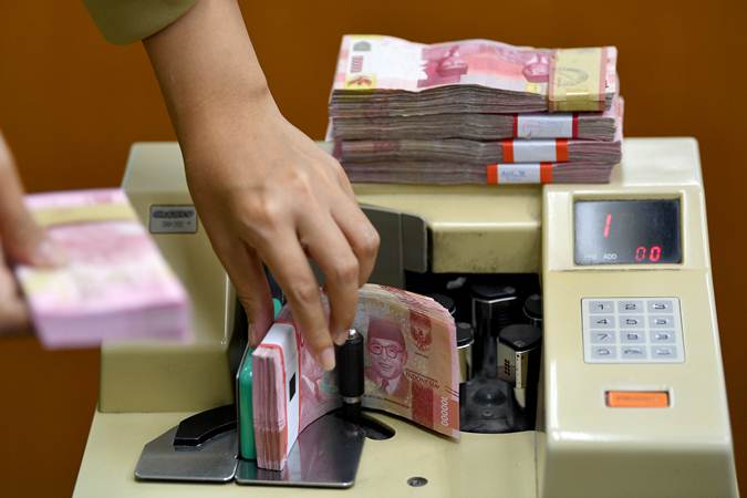  Rupiah Berhasil Stabil Meski Dolar AS Menguat