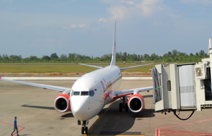 Gubernur Sumbar Tuding Kenaikan Harga Tiket Pesawat Biang Anjloknya Pariwisata