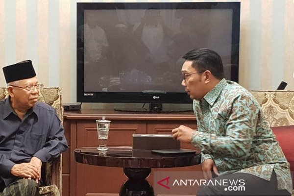  Bertemu & Saling Mendoakan, Ridwan Kamil Mengaku Rindu Abah Kiai Ma\'ruf