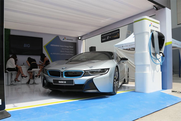  Kuasai 20% Pasar, BMW Pimpin Segmen Mobil Listrik Jerman