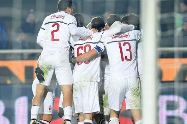  Hasil Serie A: Piatek Cetak 2 Gol, Milan Bertahan di Slot Liga Champions