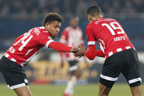  Hasil Liga Belanda: Juara Bertahan PSV Eindhoven Seri 2 - 2 Lagi