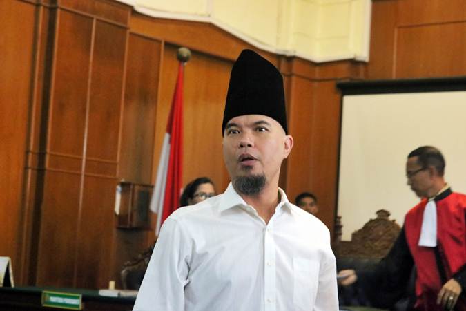  Relawan Prabowo-Sandi Gelar ‘Tribute’ untuk Ahmad Dhani di Debat Capres Putaran II