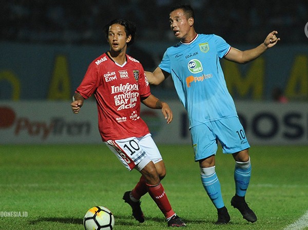 Pemain Bali United, Irfan Bachdim/Liga Indonesia