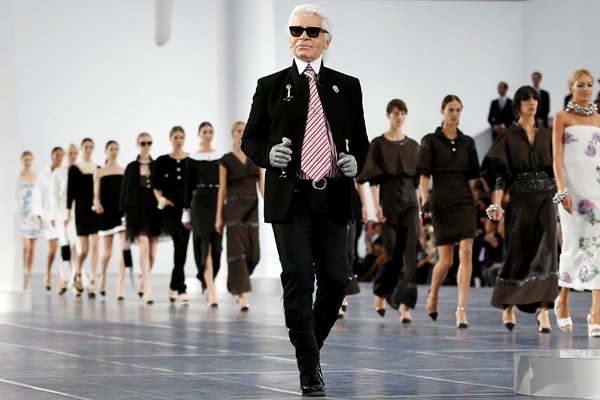  5 Berita Populer Lifestyle, Belanja Sembako Lewat Daring atau Luring dan Kenangan Sosok Karl Lagerfeld