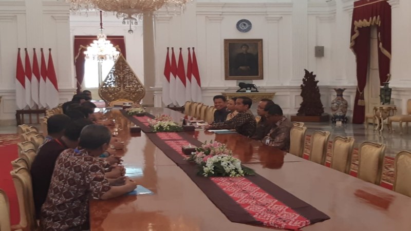 Temui Serikat Pekerja FSPBUN, Presiden Jokowi Ingin Perkebunan Nusantara Cetak Untung