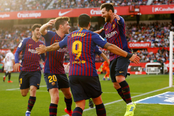  Messi Hattrick Ke-50, Barcelona Hajar Sevilla di La Liga