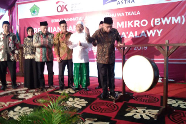  OJK Gandeng Astra Resmikan Bank Wakaf Mikro di Semarang