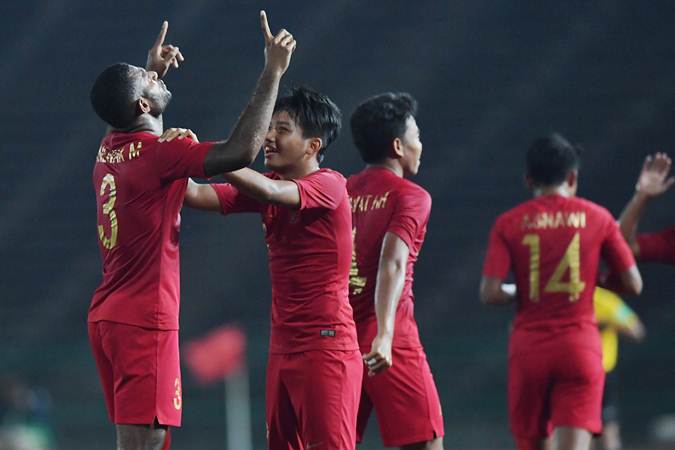  Jelang Laga Lawan Vietnam, Timnas U-22 Rayakan Ulang Tahun Ke-22 Marinus Wanewar