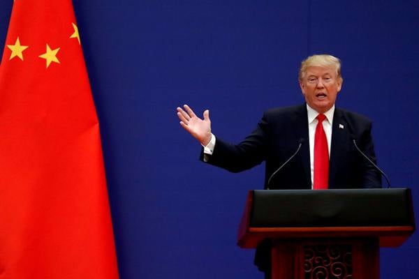  Donald Trump Perpanjang Tenggat Waktu Kenaikan Tarif untuk China