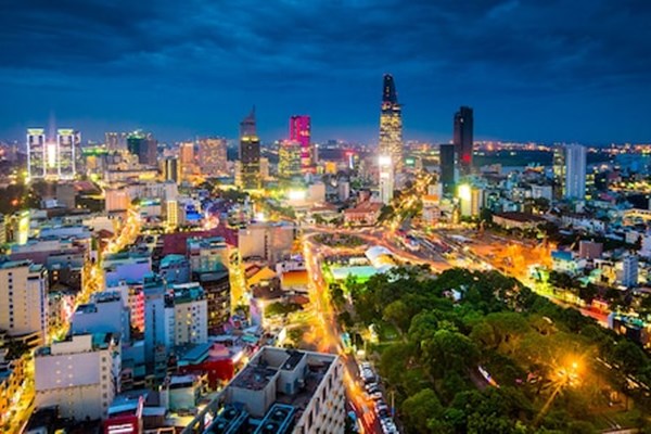  Investor Buru Properti di Vietnam