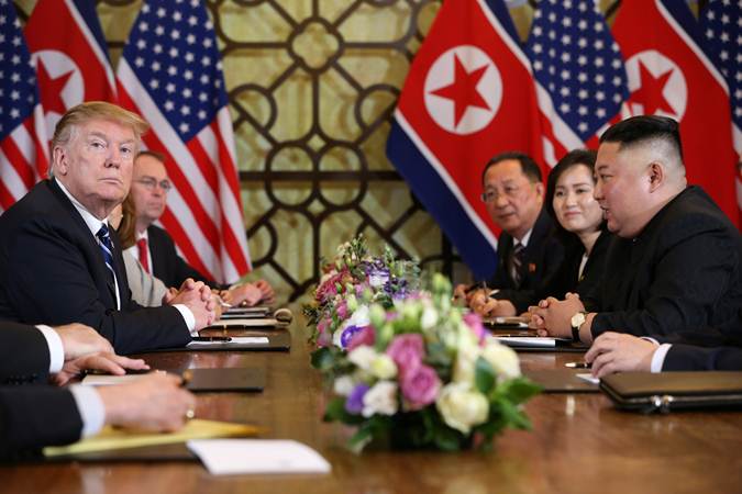  Trump dan Kim Jong Un Pangkas Jadwal Pertemuan di Vietnam