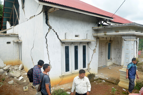  Masyarakat Solok Selatan Masih Merasakan Gempa