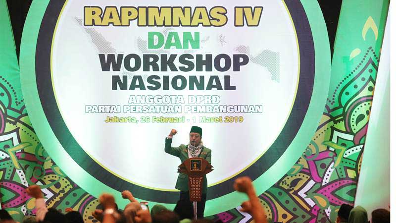 Ketua Umum Partai Persatuan Pembangunan (PPP) Romahurmuziy berpidato saat pembukaan Rapimnas IV dan Workshop Nasional PPP di Jakarta, Selasa (26/2/2019)./ANTARA-Reno Esnir