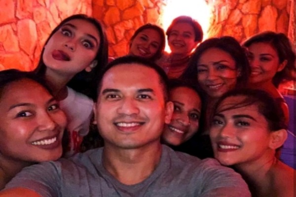  Warganet Doakan Luna Maya Berjodoh dengan Pria Pengusaha Ini