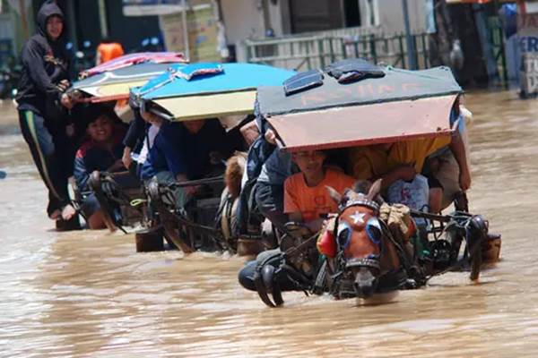  1.800 Warga Bandung Barat Mengungsi Akibat Banjir