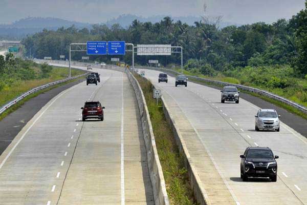  Besok, Jokowi Gunting Pita Proyek Jalan Tol Trans-Sumatra di Lampung