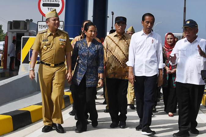  Presiden Jokowi Resmikan Jalan Tol Trans Sumatra Ruas Bakauheni-Terbanggi Besar