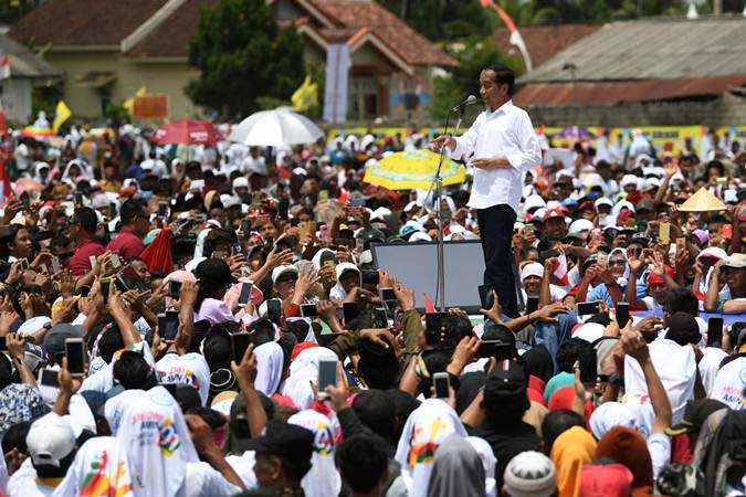  Jelang 17 April 2019,  Jokowi Minta Bantuan Pendukung di Palembang
