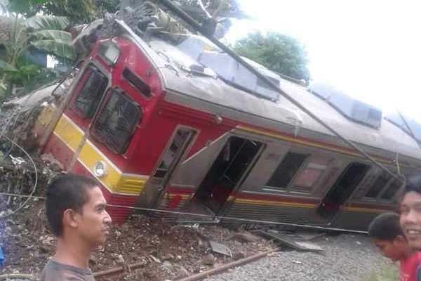  KRL Anjlok di Bogor, Begini Keterangan Saksi di Lokasi Kejadian