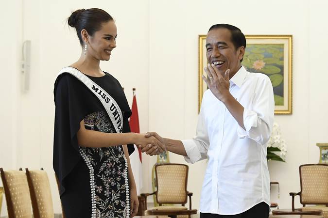  Ekspresi Jokowi ketika Berduaan dengan Miss Universe 2018 Catriona Gray