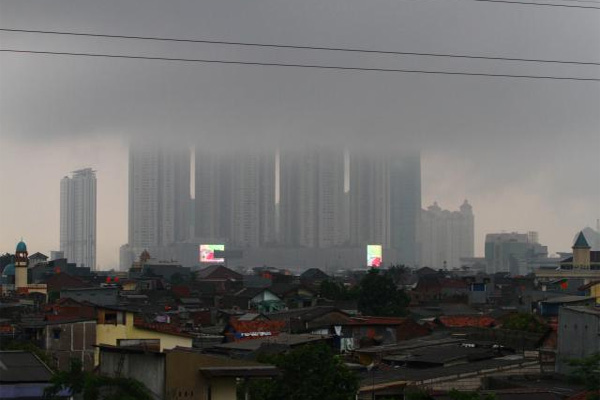  Cuaca Jakarta 12 Maret 2019, Pagi Berawan, Siang Hujan