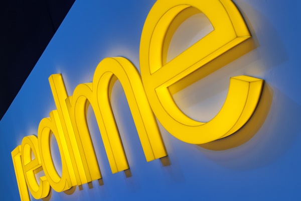  Realme 3 Resmi Hadir di Indonesia