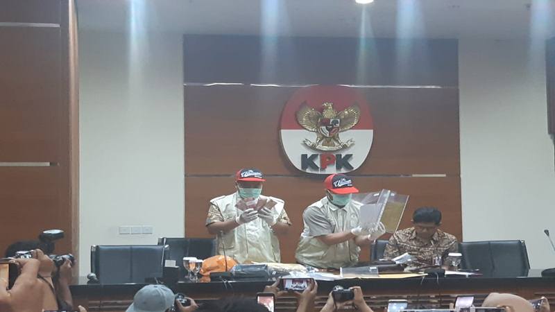 Ketua Umum PPP Tersangka Korupsi, KPK Sita Barang Bukti Rp156 Juta 