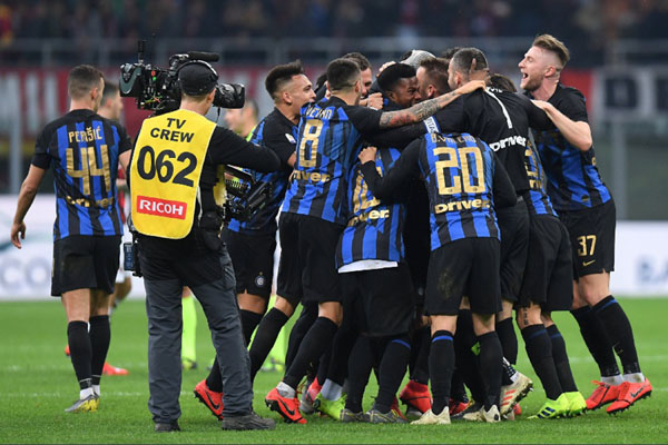  Hasil Liga Italia : Inter Menang Derby Milan, Napoli Gasak Udinese