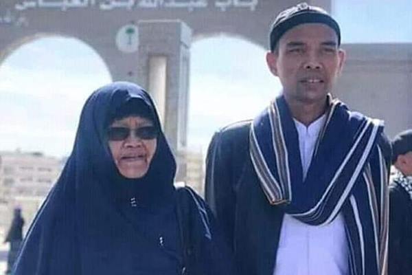  Ibunda Ustaz Abdul Somad Meninggal Mendadak di Pekanbaru