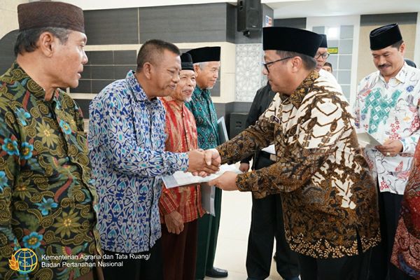  Hindari Konflik, Sertifikasi Tanah Wakaf Dipermudah