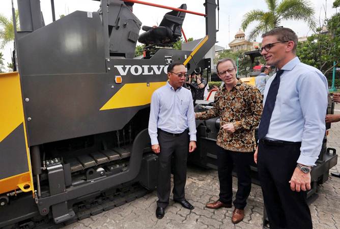  Volvo Construction Equipment Luncurkan Aspal Pavers