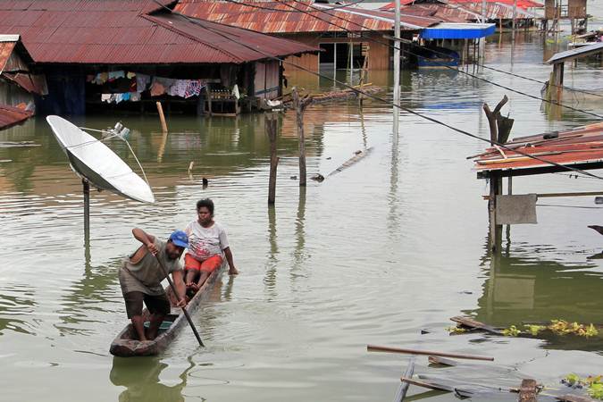  Banjir Bandang Sentani Masih Tenggelamkan Rumah Warga