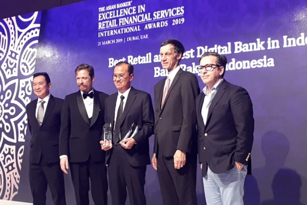  LAPORAN DARI DUBAI : BRI Raih Dua Penghargaan The Asian Banker