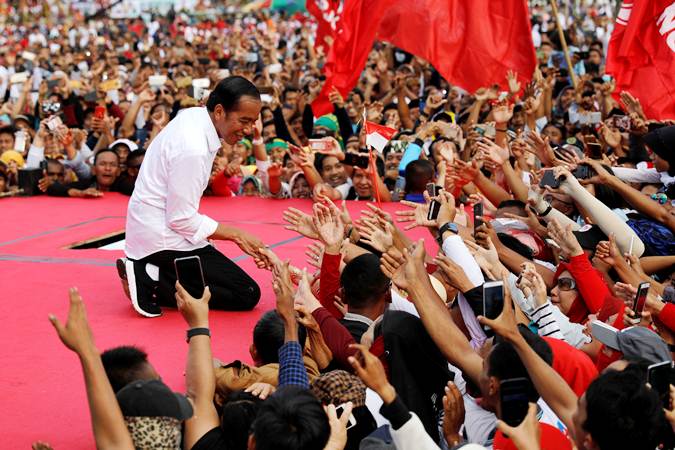  Jokowi Kampanye Terbuka Pertama di Serang, Banten