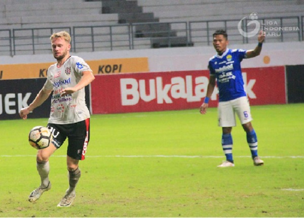  Melvin Platje Pakai Nomor Tujuh di Bali United
