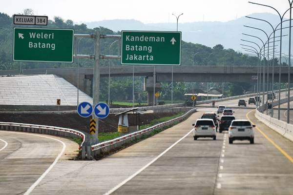  Ada Tol, Kendaraan lewat Jembatan Timbang Turun 74 Persen