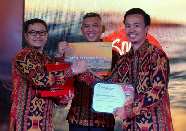  Bisnis.com Raih Penghargaan Most Publication & Most Creative Media dari Telkomsel