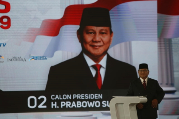  Momen Akrab Prabowo-Titiek, 2 Kali Tos Usai Debat Putaran Keempat