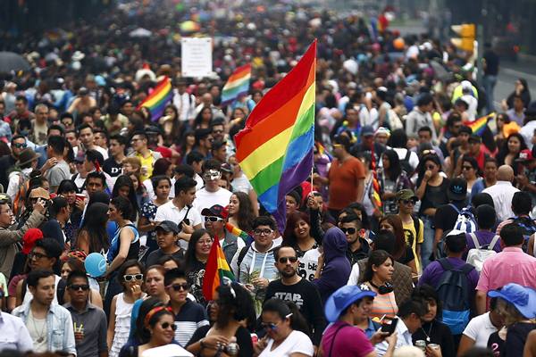  Hari Ini, Brunei Berlakukan Hukuman Rajam hingga Tewas untuk LGBT 