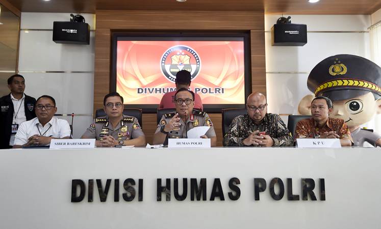  Hoax Server KPU Disetting Menangkan Jokowi, 2 Pelaku masih Buron