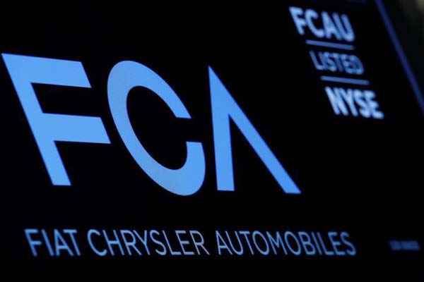  Demi Hindari Denda, Fiat Chrysler Rela Gelontorkan Dana Besar Buat Tesla