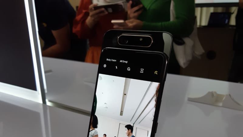 Kamera berputar di Samsung Galaxy A80./Bisnis-Ropesta Sitorus